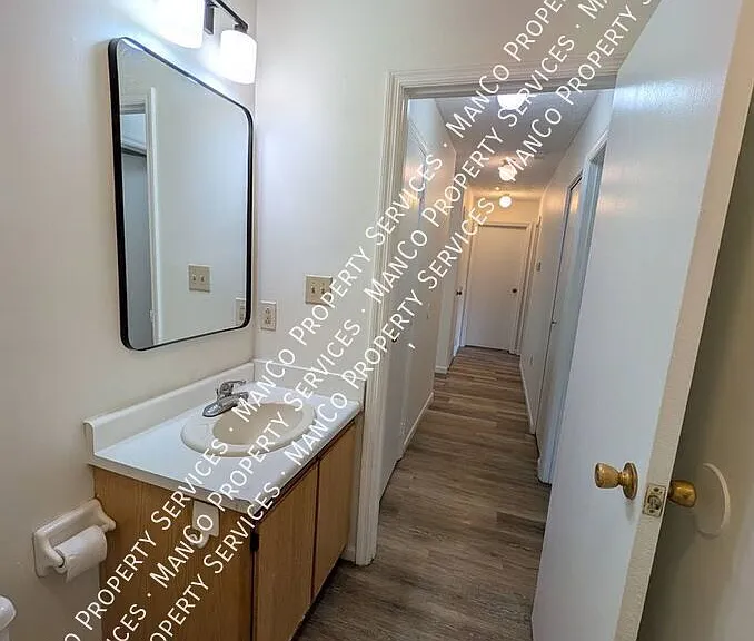 1206 Union Blvd #304 — Photo 12