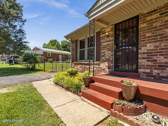 3rd image of 6603 Burlwood Dr