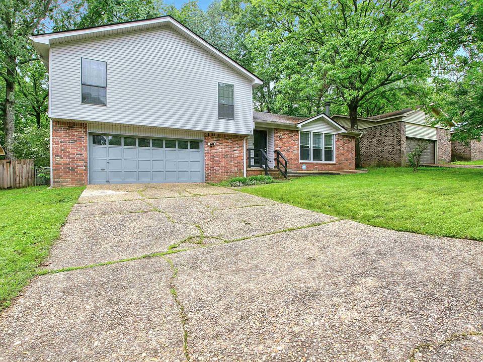 1st image of 108 Elwood Dr