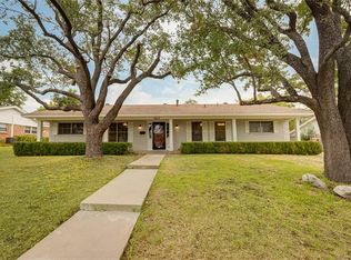 3813 Twilight Dr S, Benbrook, TX 76116