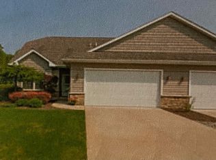 18702 Panther Ridge Dr, Battle Creek, MI 49017