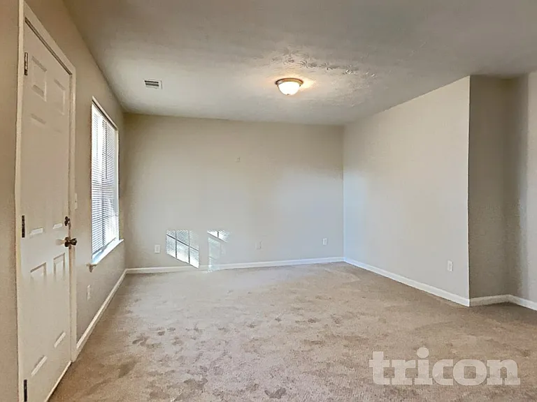 355 Mica Trl — Photo 4