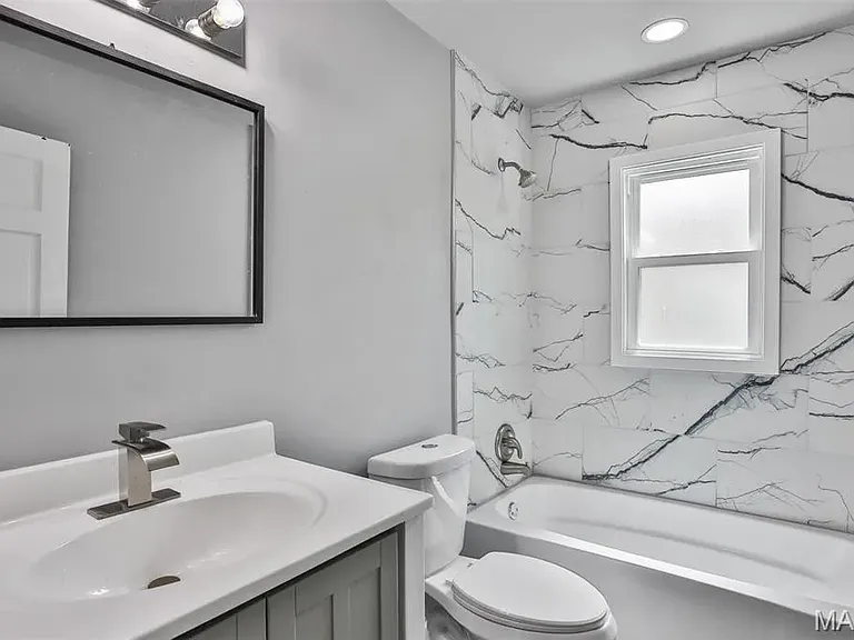 2057 Coleridge Dr — Photo 9