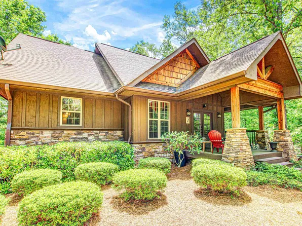 496 Cedar Valley Dr, Wedowee, AL 36278