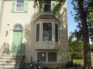 11438 Falcon Ridge Ct, Beltsville, MD 20705