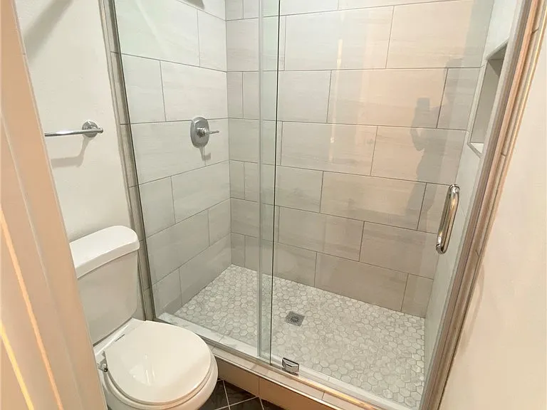 21 Seaview Dr S — Photo 25