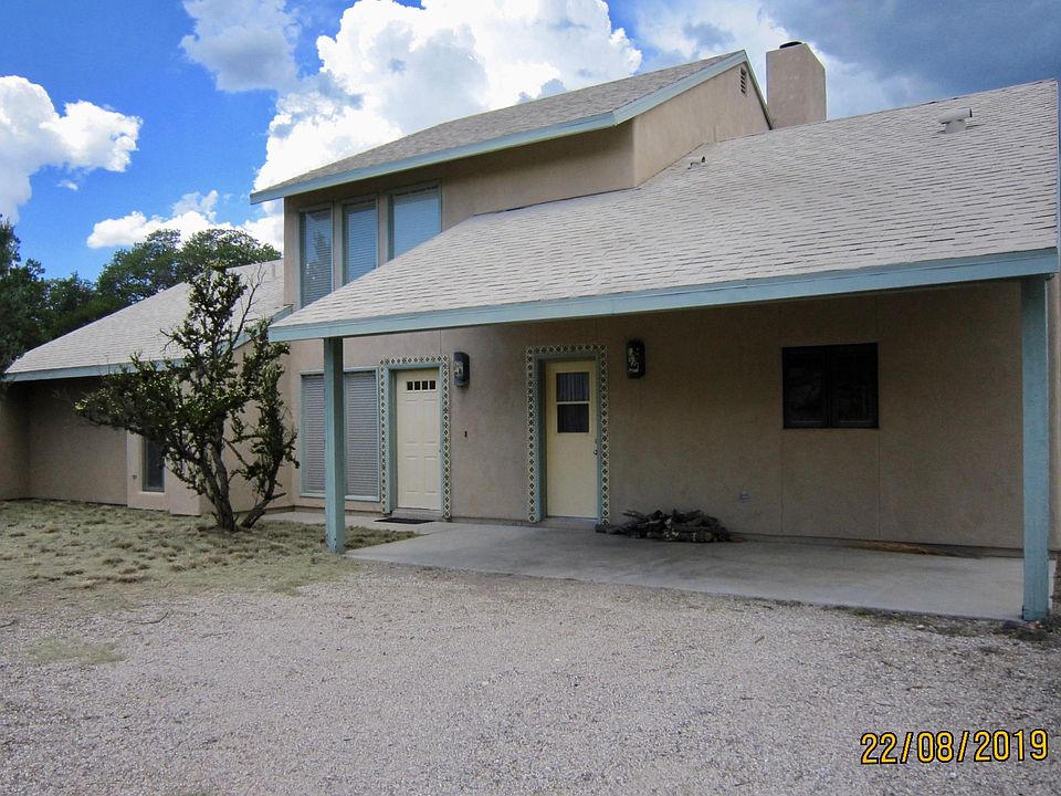 2nd image of 30 Casas Arroyo Ln