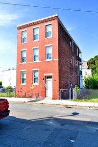 93 George St, Roxbury, MA, 02119