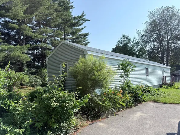 11 Willow Street, Exeter, NH 03883