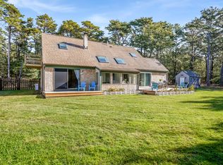 105 Stoney Hill Rd, West Tisbury, MA 02575