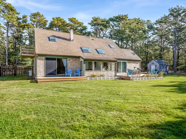 105 Stoney Hill Rd, West Tisbury, MA 02575