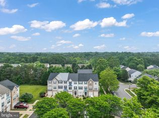 43650 Obrien Sq, Chantilly, VA 20152