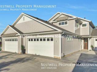 323 E Pages Ln, Centerville, UT 84014