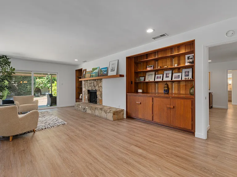 14 Family Room