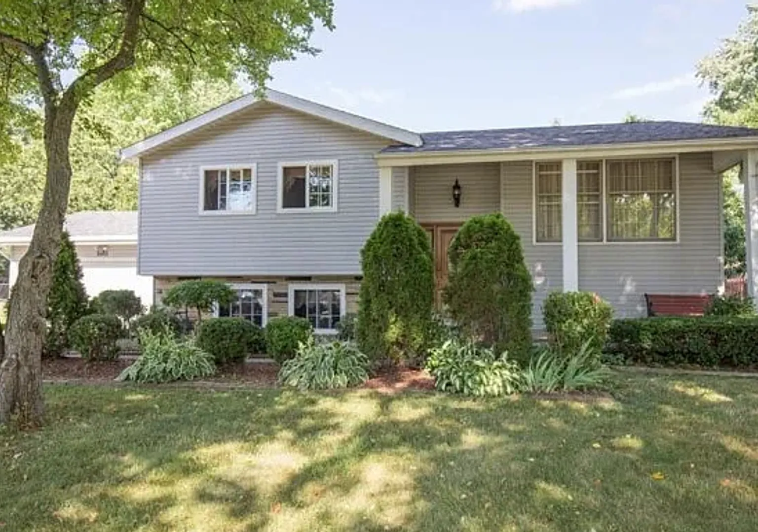 5001 Sampson Drive — Photo 1