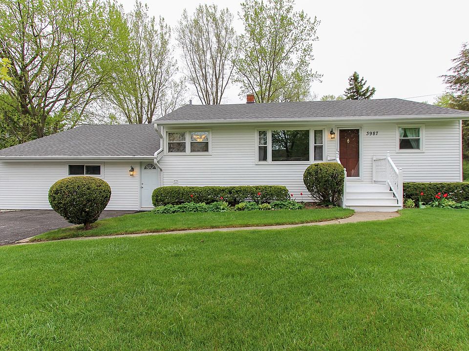 1st image of 3987 Woodlawn Ave