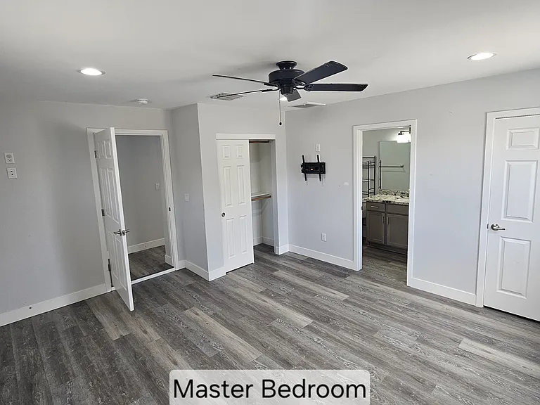 1123 S Central Ave #3 — Photo 8