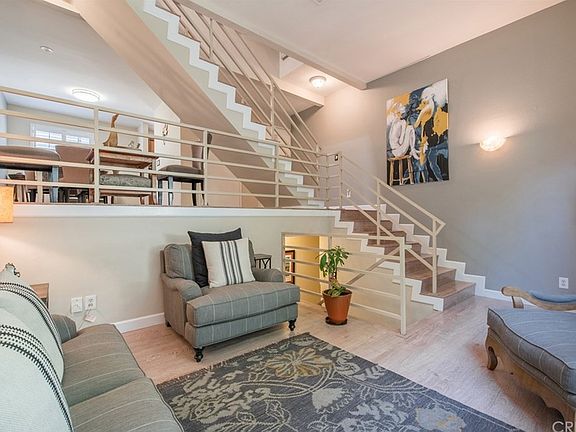 5th image of 4854 Coldwater Canyon Ave APT 105