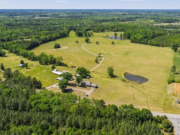 5895 Highway 49, Buffalo Junction, VA 24529