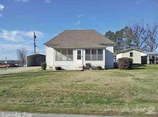 1512 S 7th St, Paragould, AR 72450