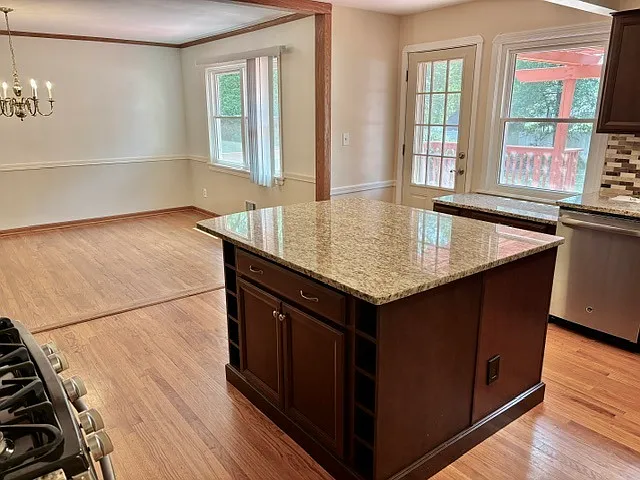 258 Winchester Rd — Photo 10