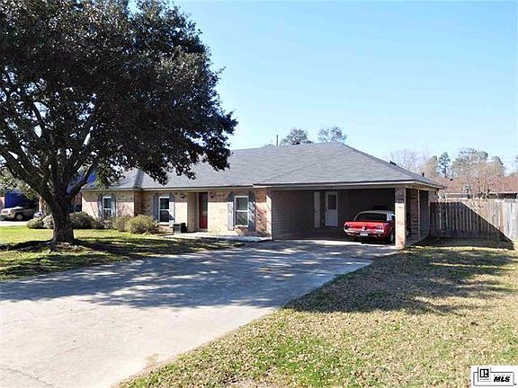 2nd image of 902 Parkwood Dr