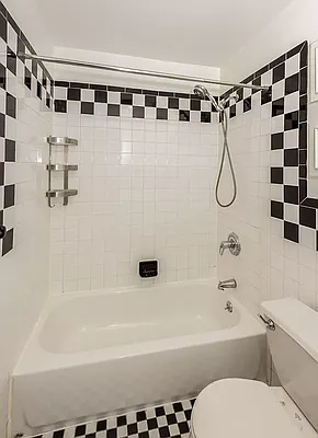 Rented by Corcoran | media 24