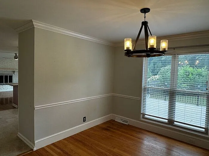 7608 Peacock Dr SW — Photo 10