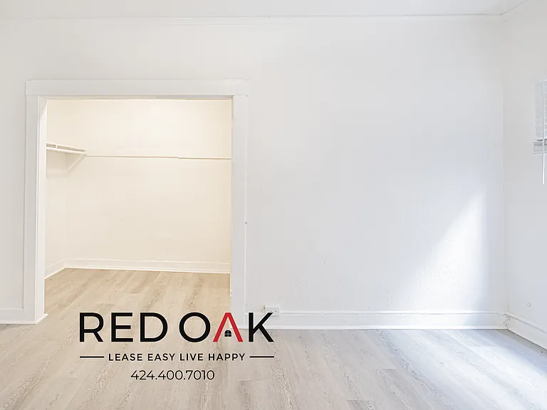 816- 822 S Park View St — Photo 10