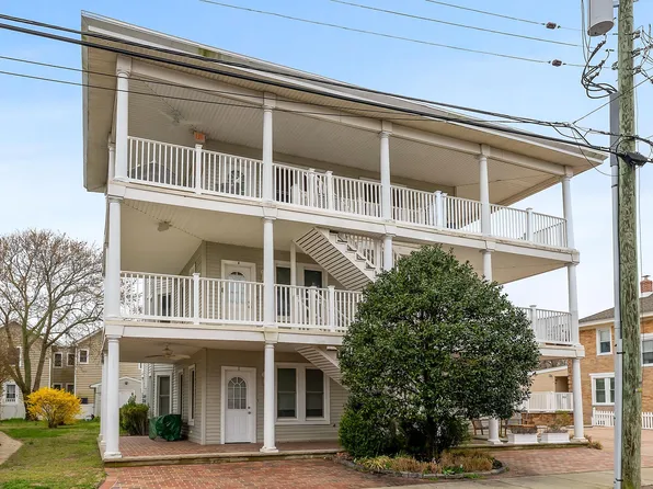 122 W Wisteria Rd #301, Wildwood Crest, NJ 08260