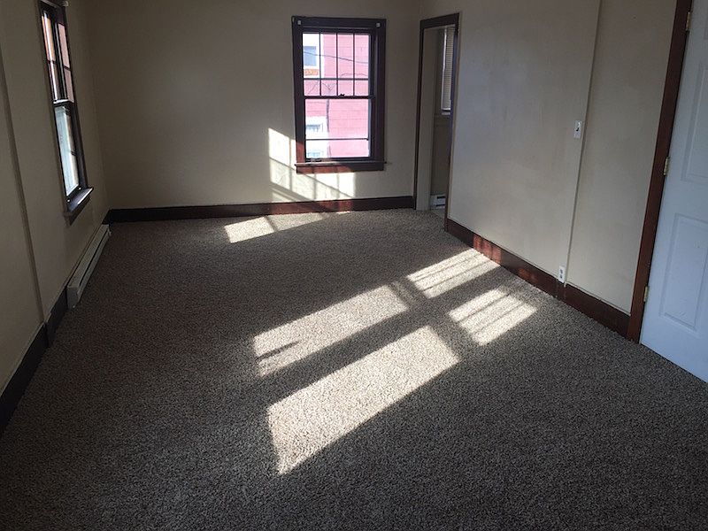 1st image of 218 W Holmes St #1