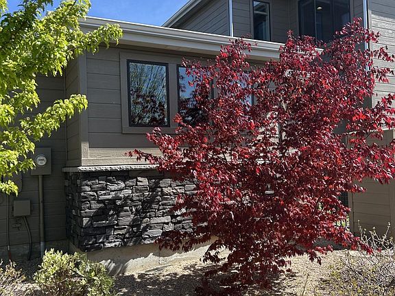 4th image of 4210 E Parkcenter Blvd