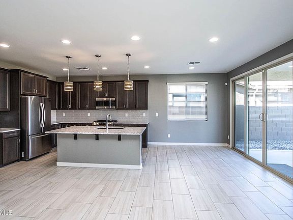 5th image of 22948 E Domingo Rd