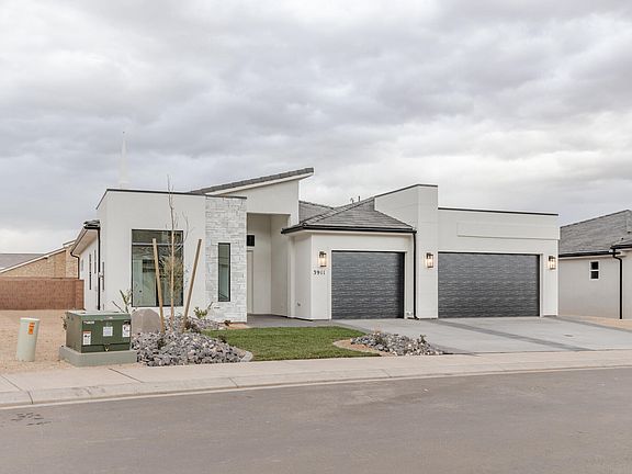 2nd image of 3911 E Cerro Way