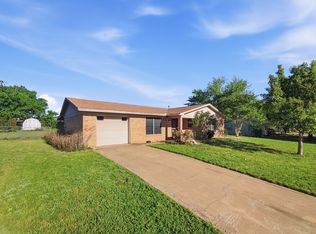 512 S Williams St, Hamilton, TX 76531