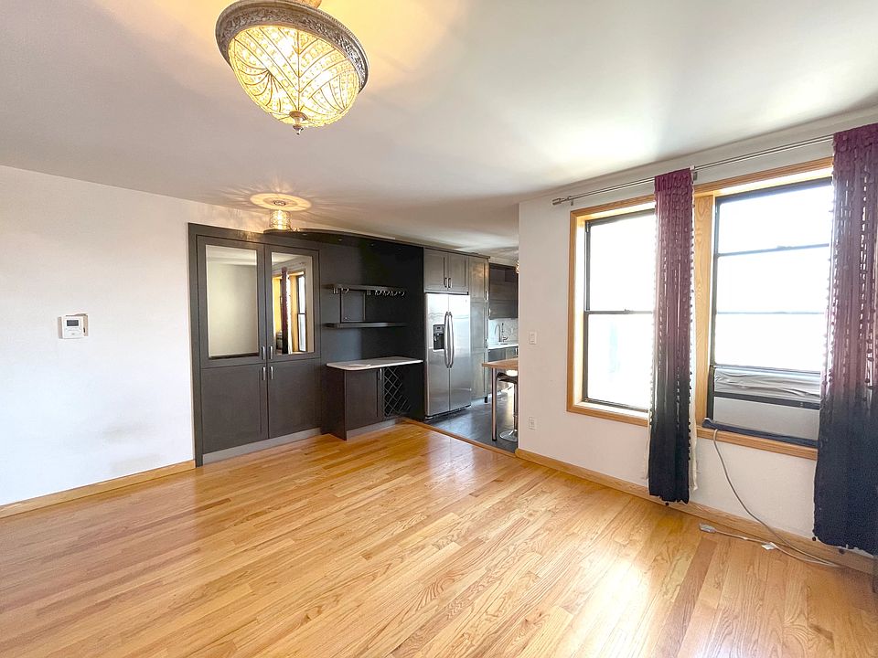 1st image of 7609 4th Ave #10E