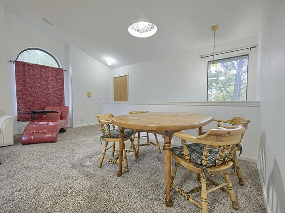 4th image of 42790 Lilley Pointe Dr #182