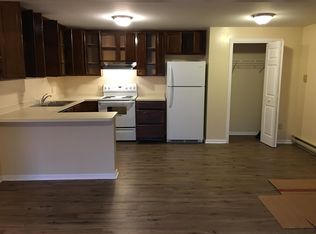 4565 Washington Dr, Lewiston, NY 14092