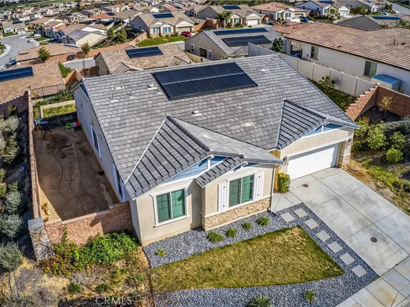 1512 Yucca Ct, Calimesa, CA 92320