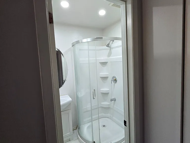 110 Overlea Dr — Photo 15