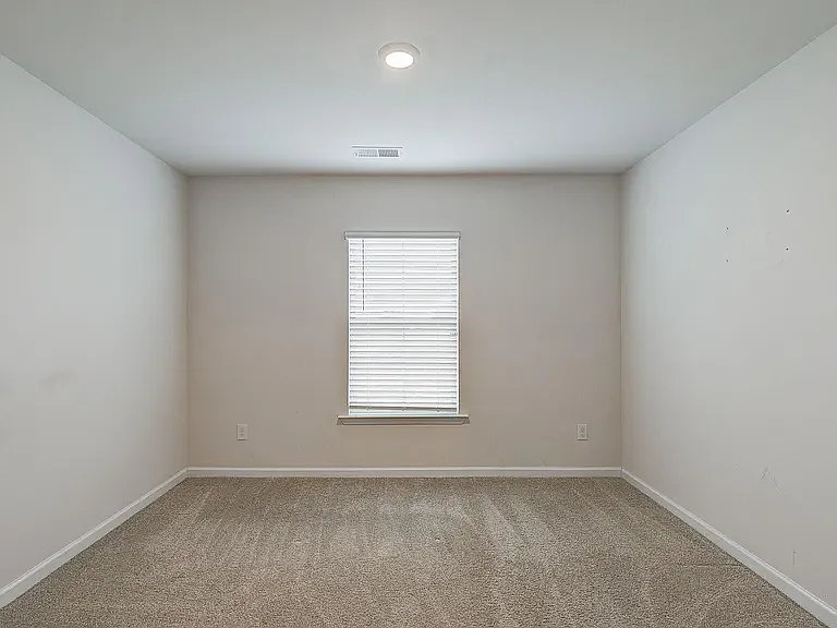 195 Carrington Dr — Photo 16
