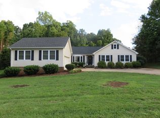 410 Country Clb, Kings Mountain, NC 28086