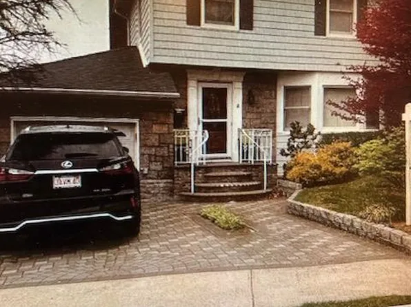 24615 61st Avenue, Little Neck, NY 11362