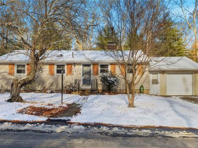 42 Orchard Dr, Scituate, RI, 02831