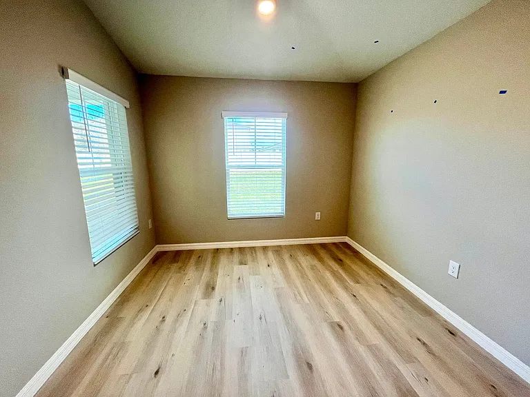 14664 Gallop Run Dr — Photo 6