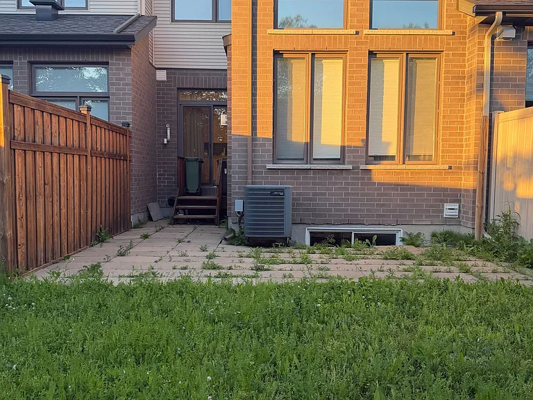164 Larimar Cir — Photo 22