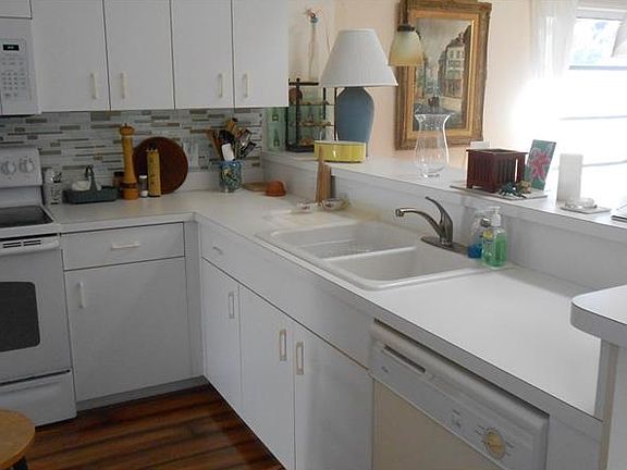 5th image of 6610 Gasparilla Pines Blvd #8