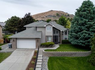 2719 Willowbrook Ave, Richland, WA 99352