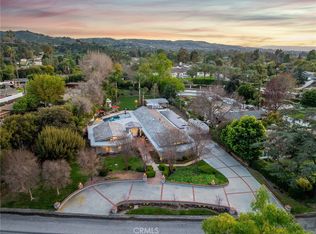 20460 E Rancho Los Cerritos Rd, Covina, CA 91724