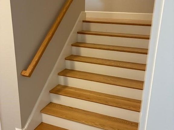 4th image of 261 Pleasant St #5